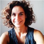 Imparto clases a adultos que quieran iniciarse en el aprendizaje del inglés para poder comunicarse con mas seguridad